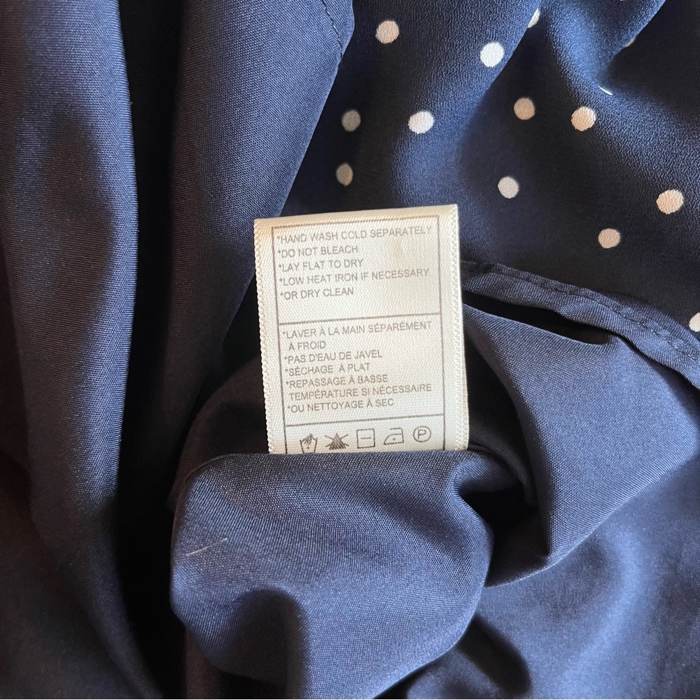 BB Dakota flutter sleeve dress - Picture 10 of 10